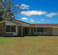 Corner Haven - family retreat with outdoor living - Dalby Accommodation