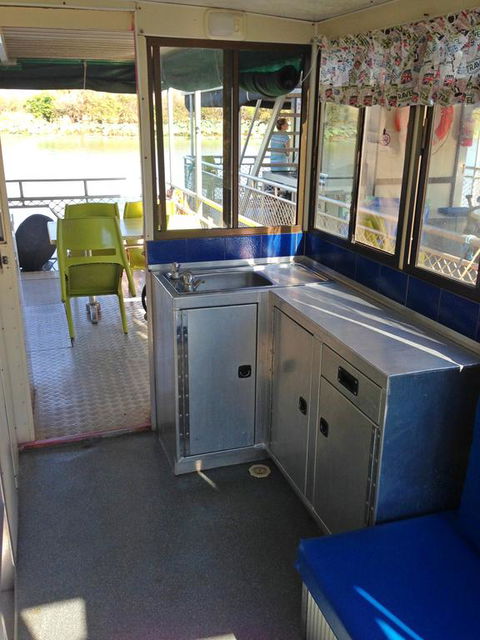 Corroboree Houseboats - Dalby Accommodation 3