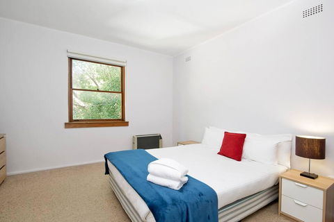 Cosy 2BR Plus Parking In Nth Sydney - Dalby Accommodation 2