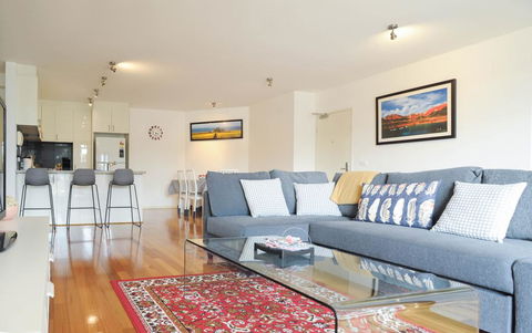 Cosy Apartment Near Racecourse - Dalby Accommodation 2