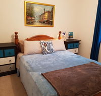Cosy Quiet Bedroom Ferny Grove - Dalby Accommodation
