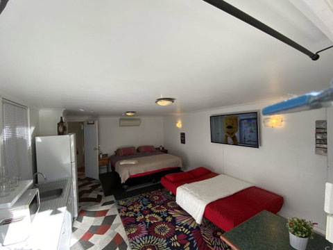 Cosy Units Convenient Fit All Needs - Dalby Accommodation 0
