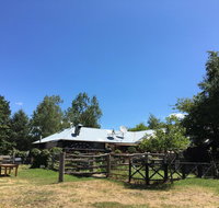 Crackenback Farm Guesthouse - Dalby Accommodation