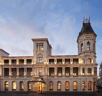 Craig's Royal Hotel - Dalby Accommodation