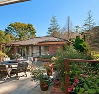 Craigdarroch Courtyard Cottage 22 Bartle Road - Dalby Accommodation
