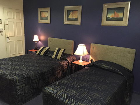 Criterion Motel Rockhampton - Dalby Accommodation 1