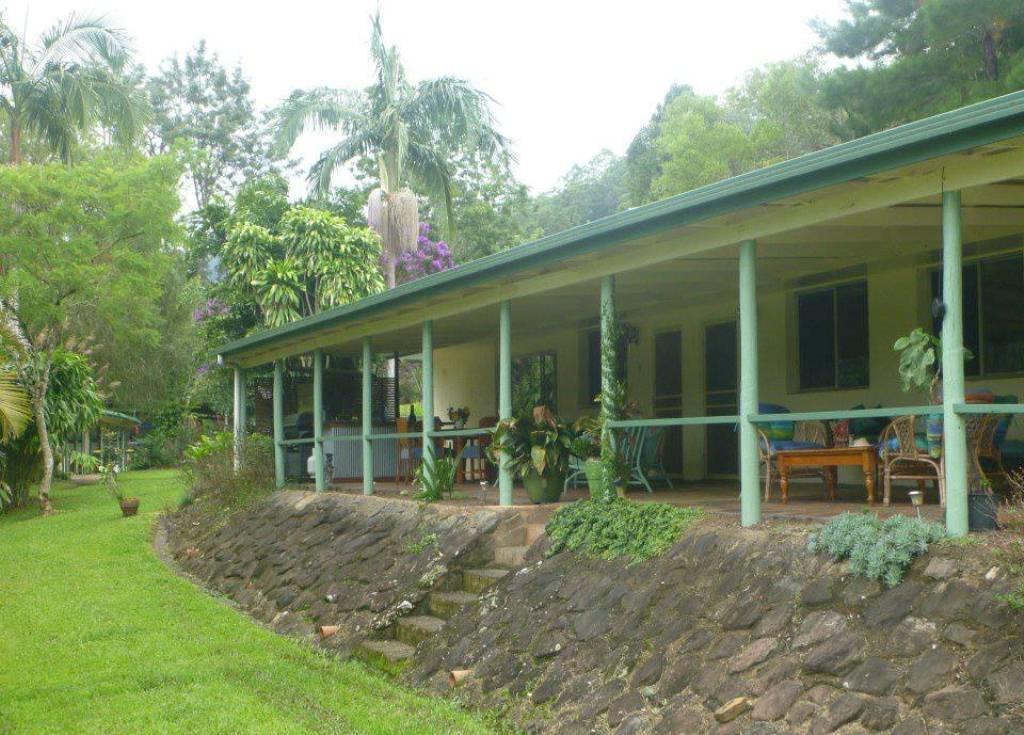 Nimbin NSW Dalby Accommodation