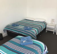 Crown Inn Hotel - Dalby Accommodation