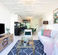 CROWN JEWEL - Hosted by L'Abode Accommodation - Dalby Accommodation