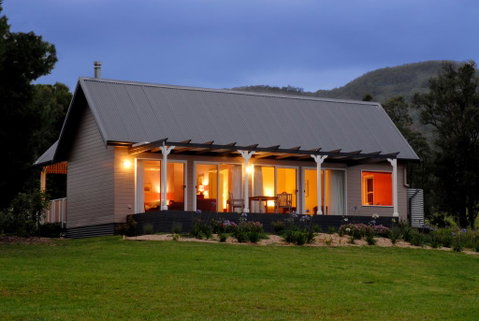 Crystal Creek Meadows - Dalby Accommodation 0