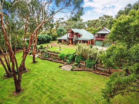 Curdie River Retreat - Dalby Accommodation 1
