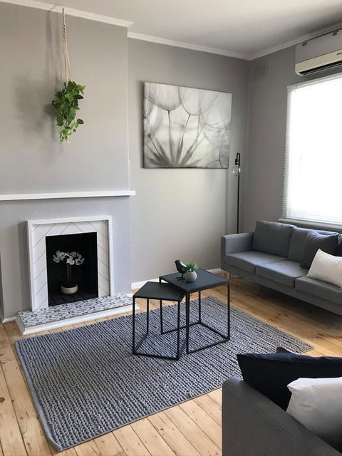 Cute And Cosy II - Events, Workers, Getaways. - Dalby Accommodation 2
