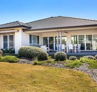 Cypress Point Lodge - Dalby Accommodation