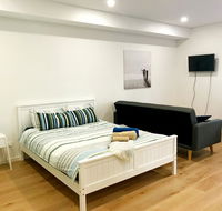 Darling Harbour and Fish Market Brand New Studio - Dalby Accommodation