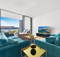 Darling Harbour Waterfront Luxury Apartment - Dalby Accommodation