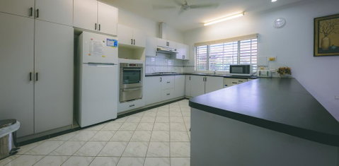 Darwin House - Dalby Accommodation 1