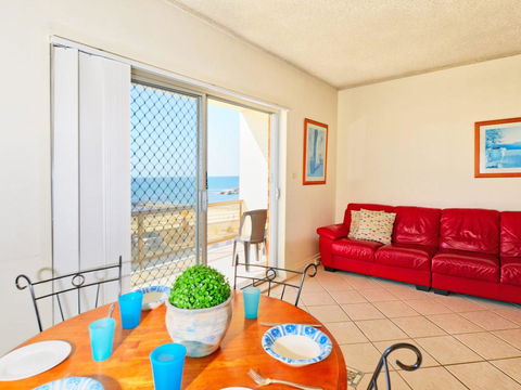 Debra Court 5 - Dalby Accommodation 3