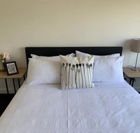 Delicate and Peaceful Bundoora Townhouse 11-R3