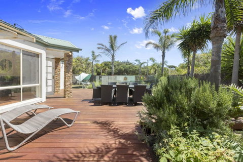 DIAMOND BAY RETREAT - SORRENTO - Dalby Accommodation 3