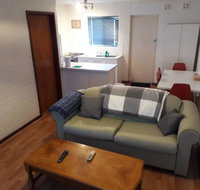 Dianella - Affordable  comfortable close to the city  shops - Dalby Accommodation