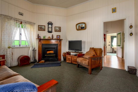 Dillons Cottage - Dalby Accommodation 3