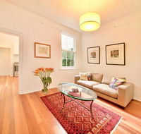 Divine Early-Sydney Home - The Rocks - Dalby Accommodation
