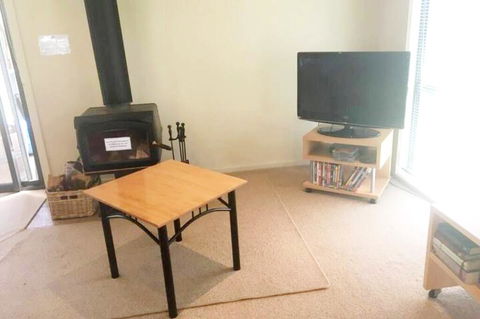 Do You Have To Self Isolate Do It In Peace & Tranquility - Dalby Accommodation 3