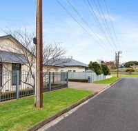 Domain Two Apartment - Dalby Accommodation
