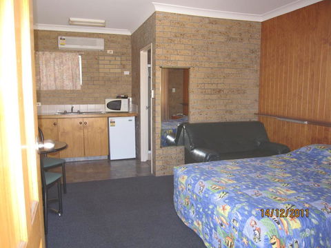 Dragon Phoenix Resort - Dalby Accommodation 3