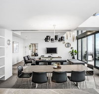 DreamHost at Dock 5 Sub-Penthouse - Dalby Accommodation