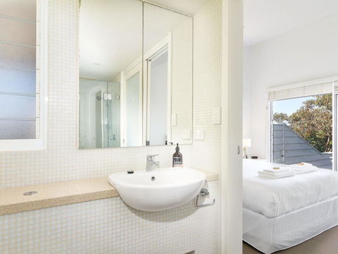 Duggan House - Dalby Accommodation 2