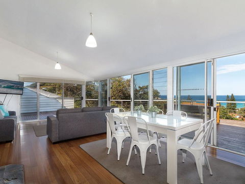 Duggan House - Dalby Accommodation 1