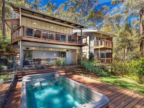 Dux Nutz - Dalby Accommodation 0