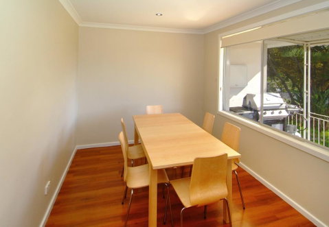 Eagle Bay Beach House - Dalby Accommodation 2