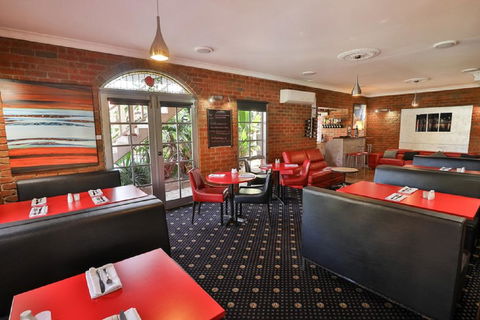 Early Australian Motor Inn - Dalby Accommodation 2