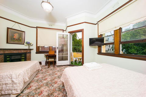 East Sydney Hotel - Dalby Accommodation 2