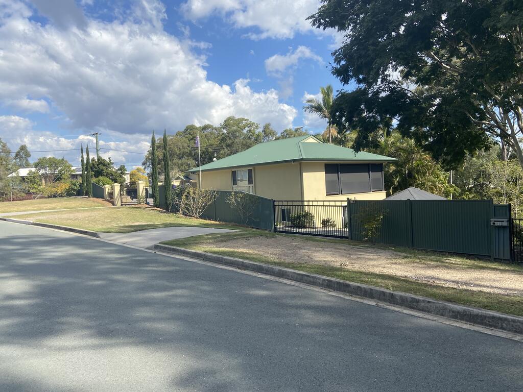 Eatons Hill QLD Dalby Accommodation