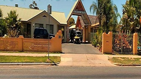 Echuca Motel - Dalby Accommodation 0