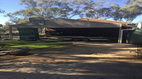 Echuca Retreat Holiday House - Dalby Accommodation 1