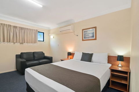 Econo Lodge Waterford - Dalby Accommodation 2