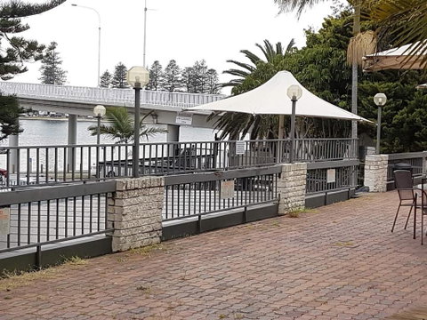 El Lago Waters Motel - Dalby Accommodation 1