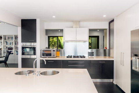 Elevated Beachside Sanctuary - Dalby Accommodation 2