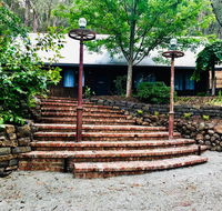 Emerald Star Cottages - Dalby Accommodation
