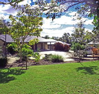 Emeraldene Inn  Eco-Lodge - Dalby Accommodation