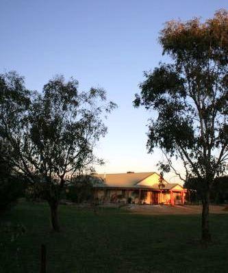 Enderslie House Bed & Breakfast - Dalby Accommodation 3