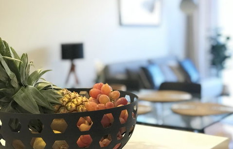 EVOLVE Near Adelaide CBD - Netflix / Wine / Lock Up Garage! - Dalby Accommodation 3