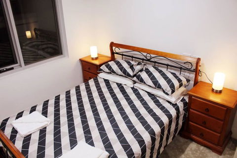 Executively Styled 2 Bed, 2 Bath, Perfect Location - Dalby Accommodation 2
