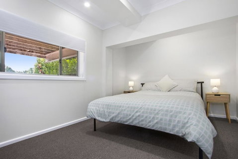 Fairwater In Mollymook - Dalby Accommodation 3