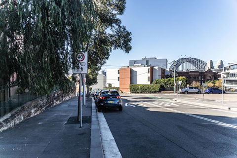 Famous Sydney Heritage Townhouse @ The Rocks/Harbour Bridge - Dalby Accommodation 0