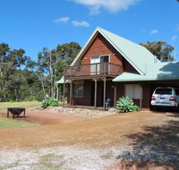 Farm Lane Retreat - Dalby Accommodation